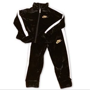 Nike Toddler Crushed Velour Tracksuit 18M 2T 3T